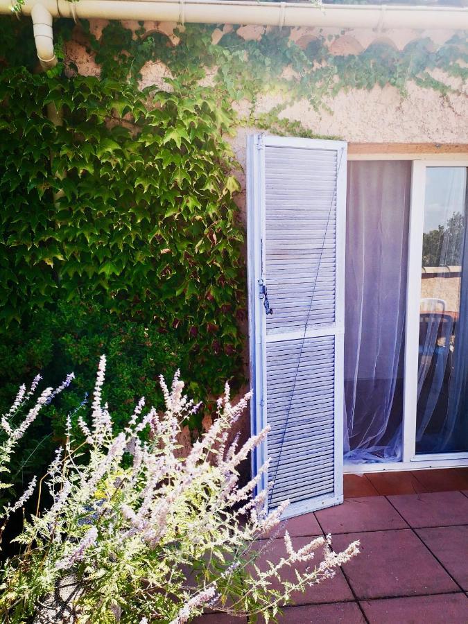 B&B Le Garric Nimes Exterior foto